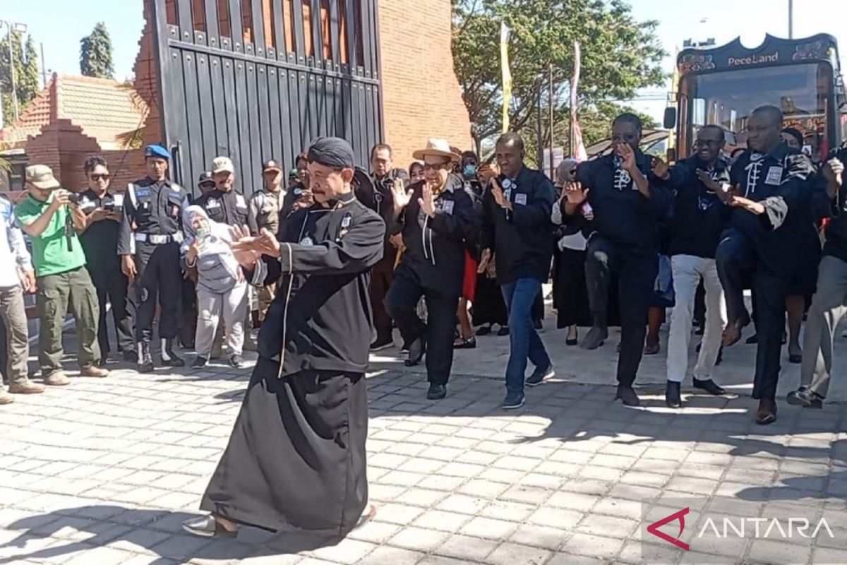 Pemkot Madiun promosikan budaya pencak silat ke delegasi Kenya