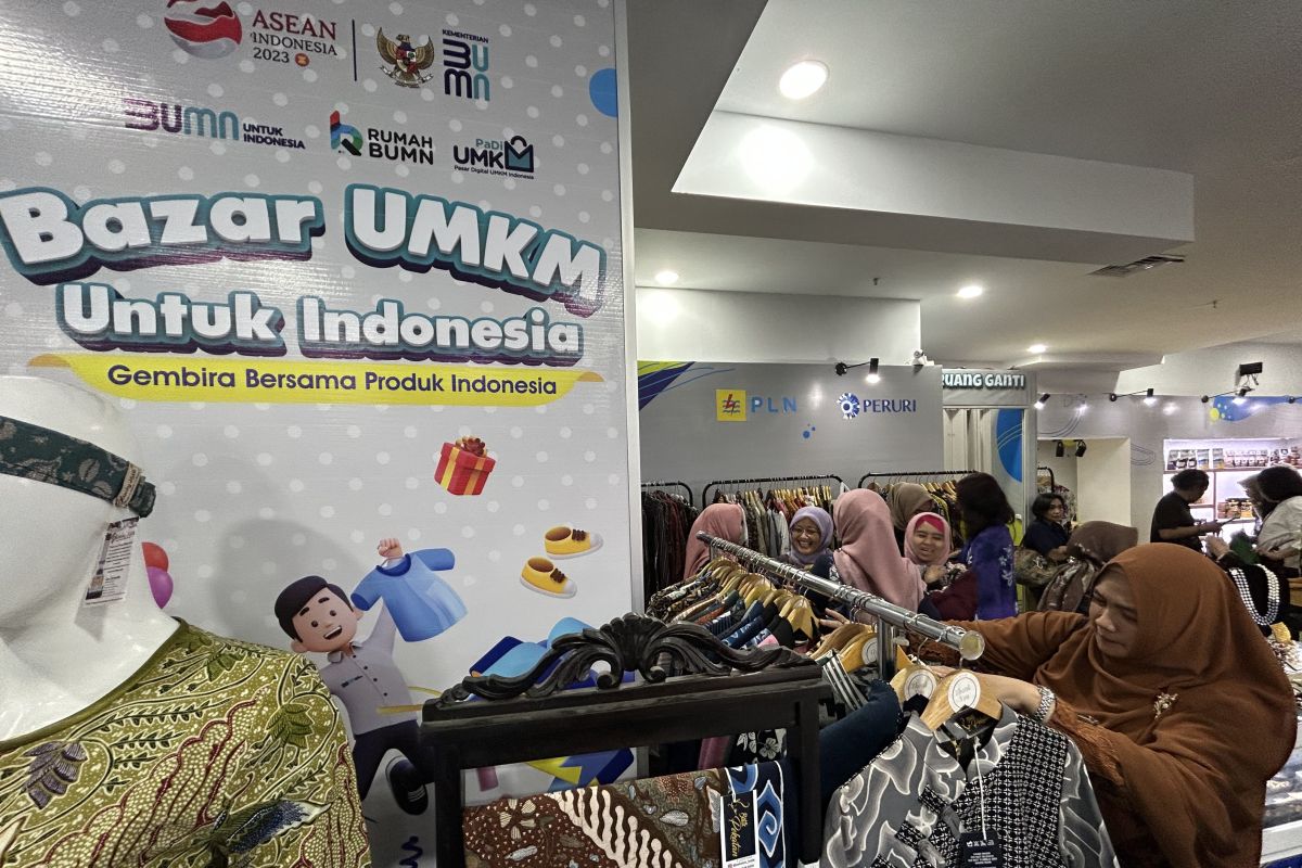 Bazar UMKM milik perempuan untuk Indonesia diselenggarakan di Sarinah