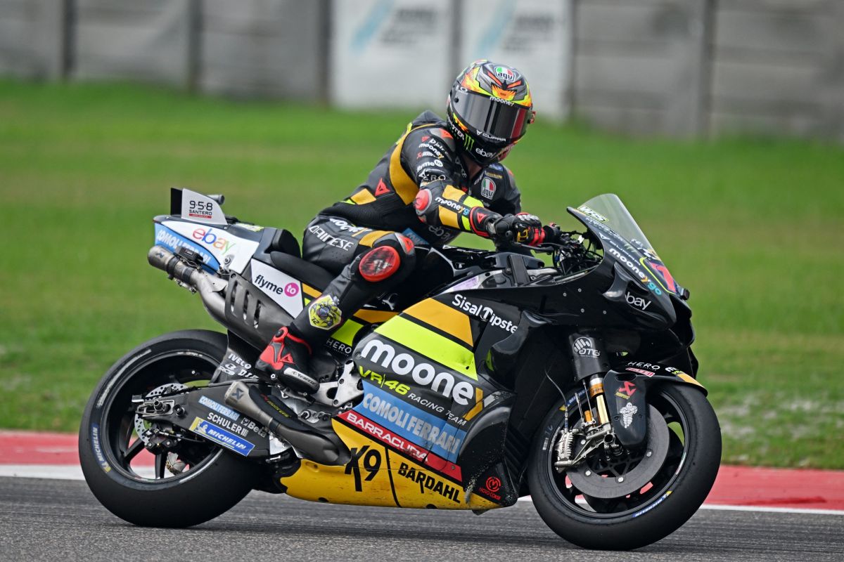 MotoGP: Pebalap Bezzecchi rebut pole perdana di seri India