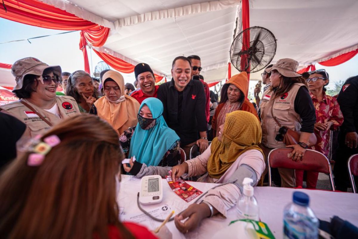Cak Eri: Warga Surabaya antusias ikuti baksos Kapal Malahayati