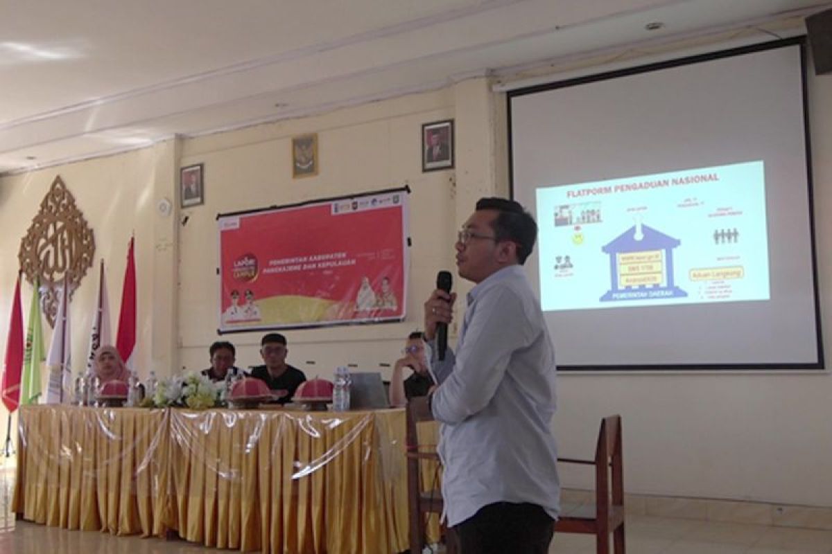 Diskominfo SP Pangkep "Goes to Campus" sosialisasikan Lapor SP4N