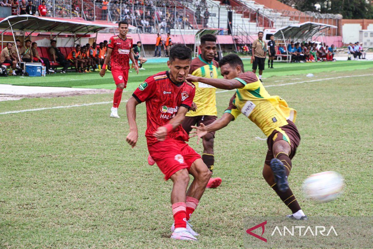 Liga 2 - Kalteng Putra dipaksa Persewar Waropen bermain imbang