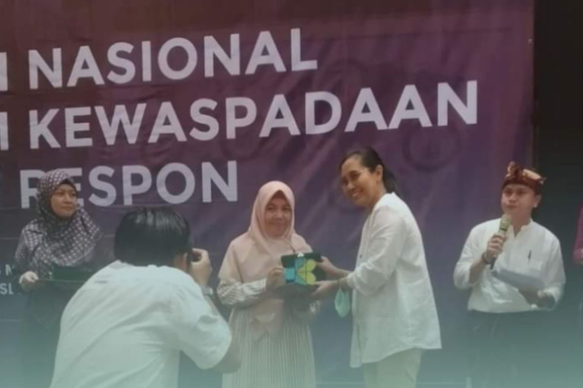 Pemprov Sulbar dapat penghargaan kewaspadaan dini penyakit KLB