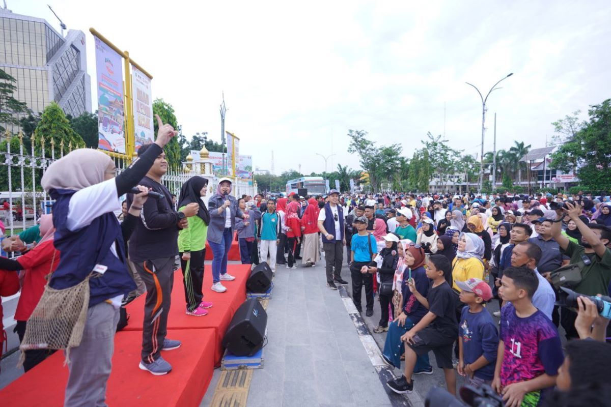 Senam Hajar Serangan Fajar di Pekanbaru bersama KPK
