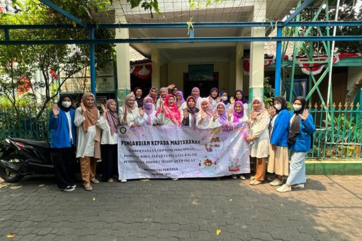 Universitas Pancasila berdayakan perempuan dengan edukasi membuat yoghurt