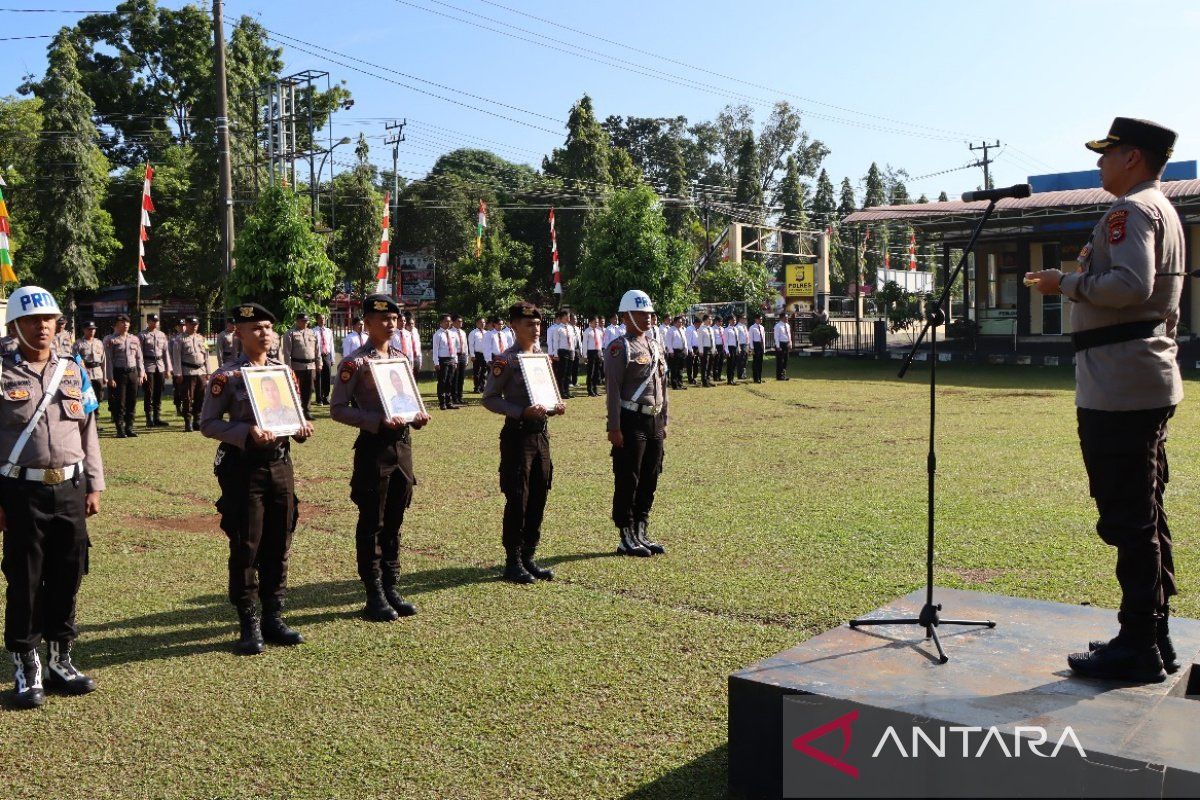 Polres Bengkulu Utara pecat tiga anggota polisi karena narkoba