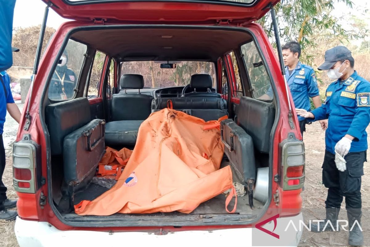 BPBD Tangerang temukan mayat diduga korban kebakaran lahan kosong