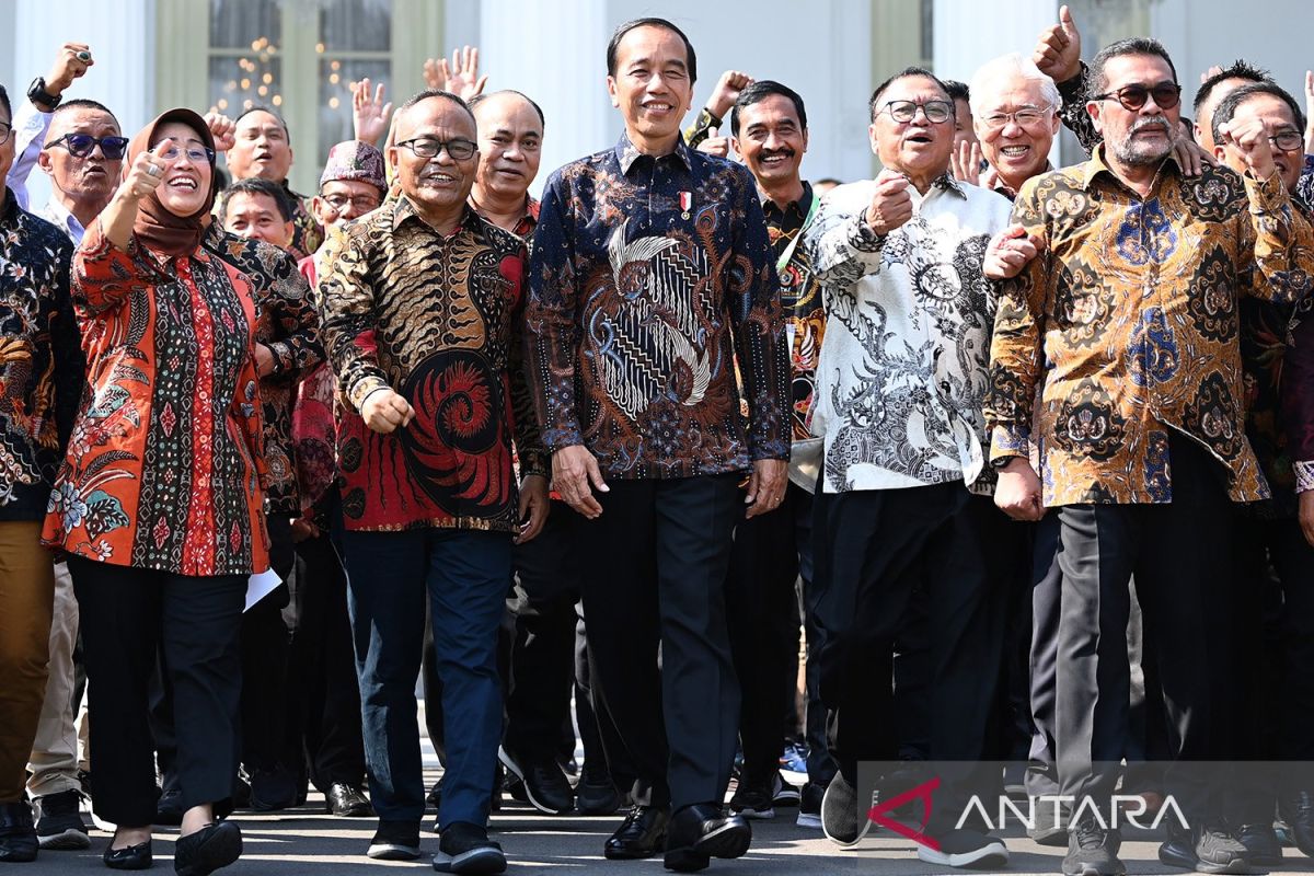 Berita baik bukan yang asal viral, kata Jokowi