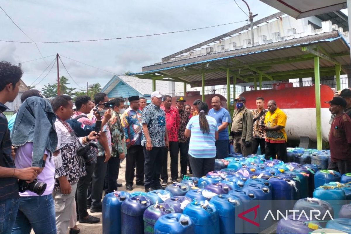 Tingkatkan tangkapan, Papua Barat usul penambahan dua SPBN
