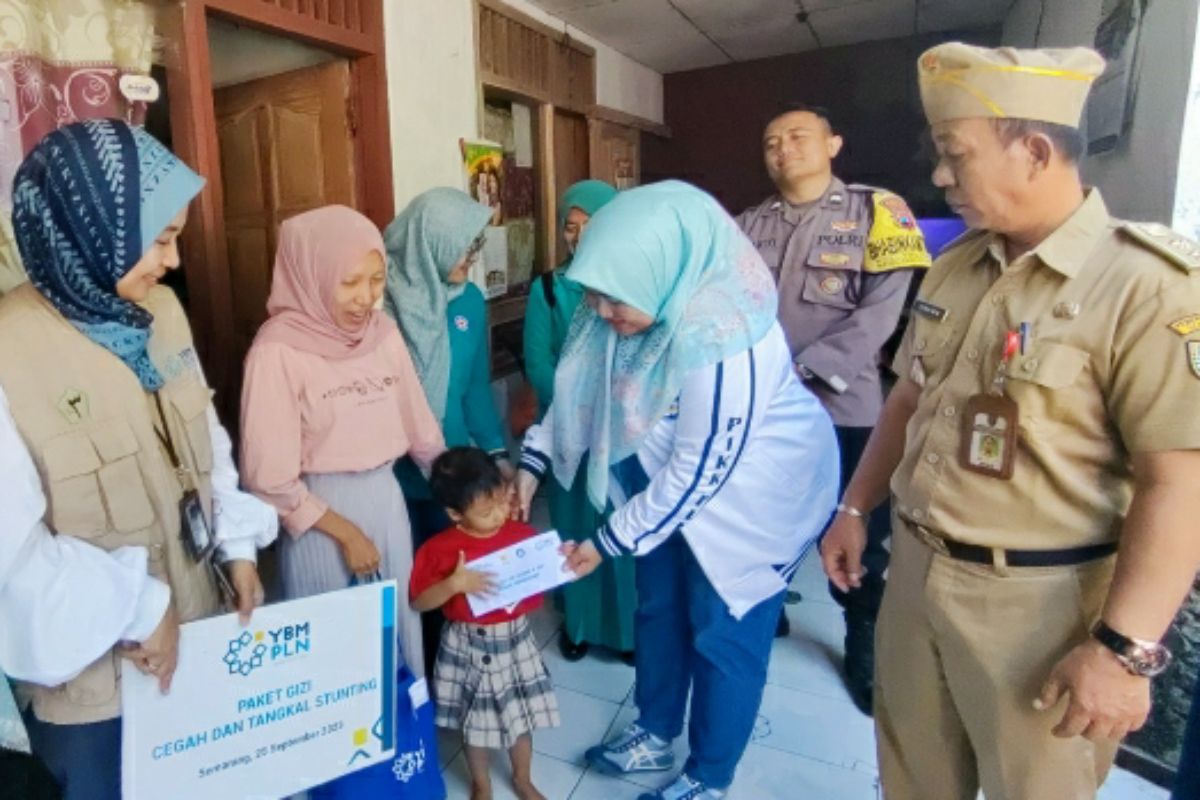 Cekal stunting, PLN salurkan bantuan