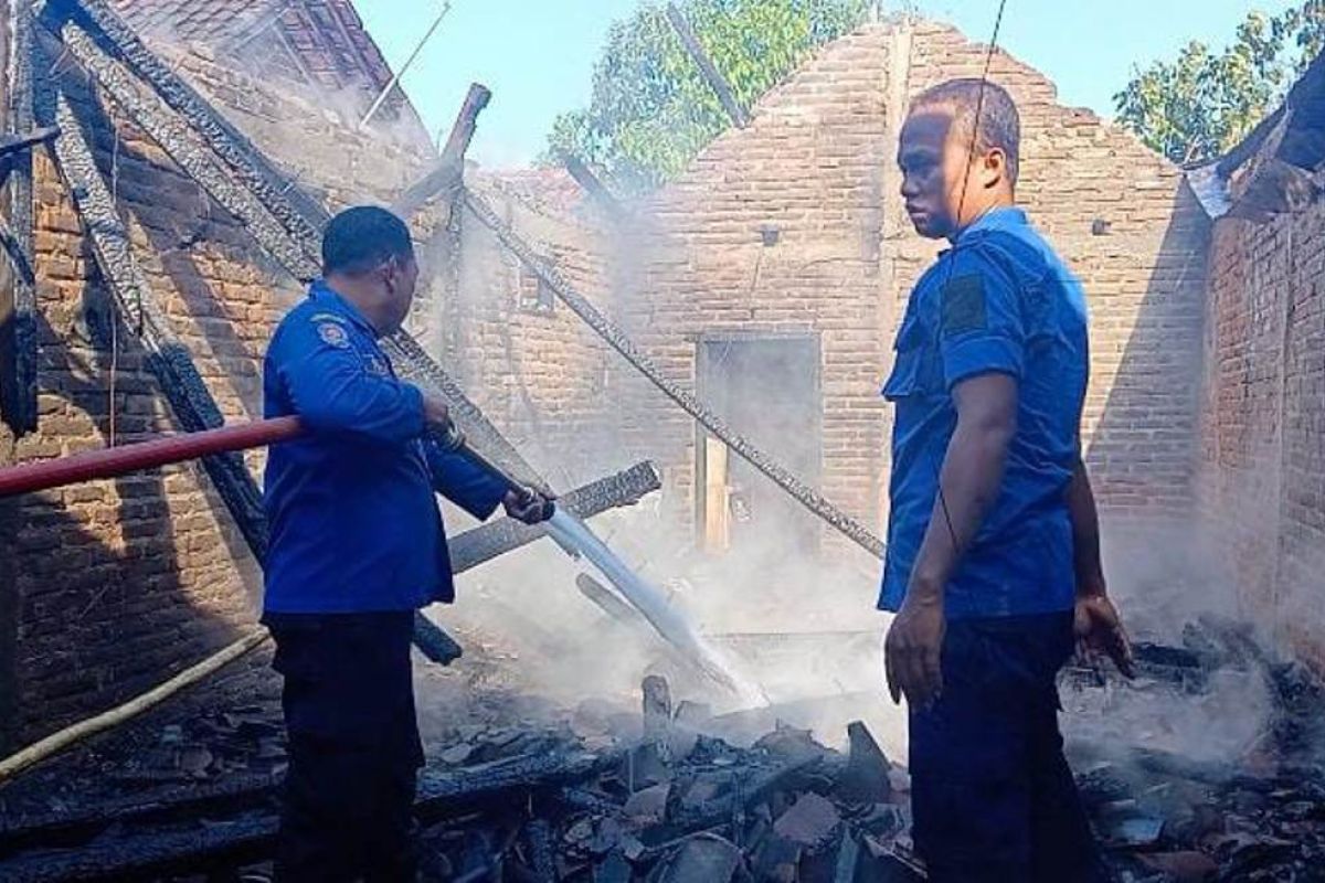 Damkar Ponorogo imbau warga antisipasi tingginya potensi kebakaran