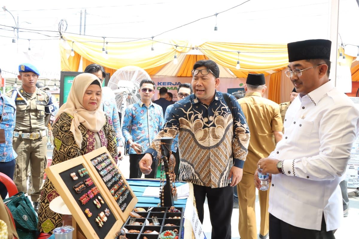Bupati Hadiri Kegiatan Festival Pelayanan Publik dan Talkshow Kabupaten Tanjung Jabung Barat
