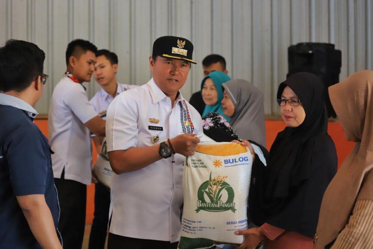 Pemkab Lampung Barat salurkan bantuan beras CPP ke 30.631 warga