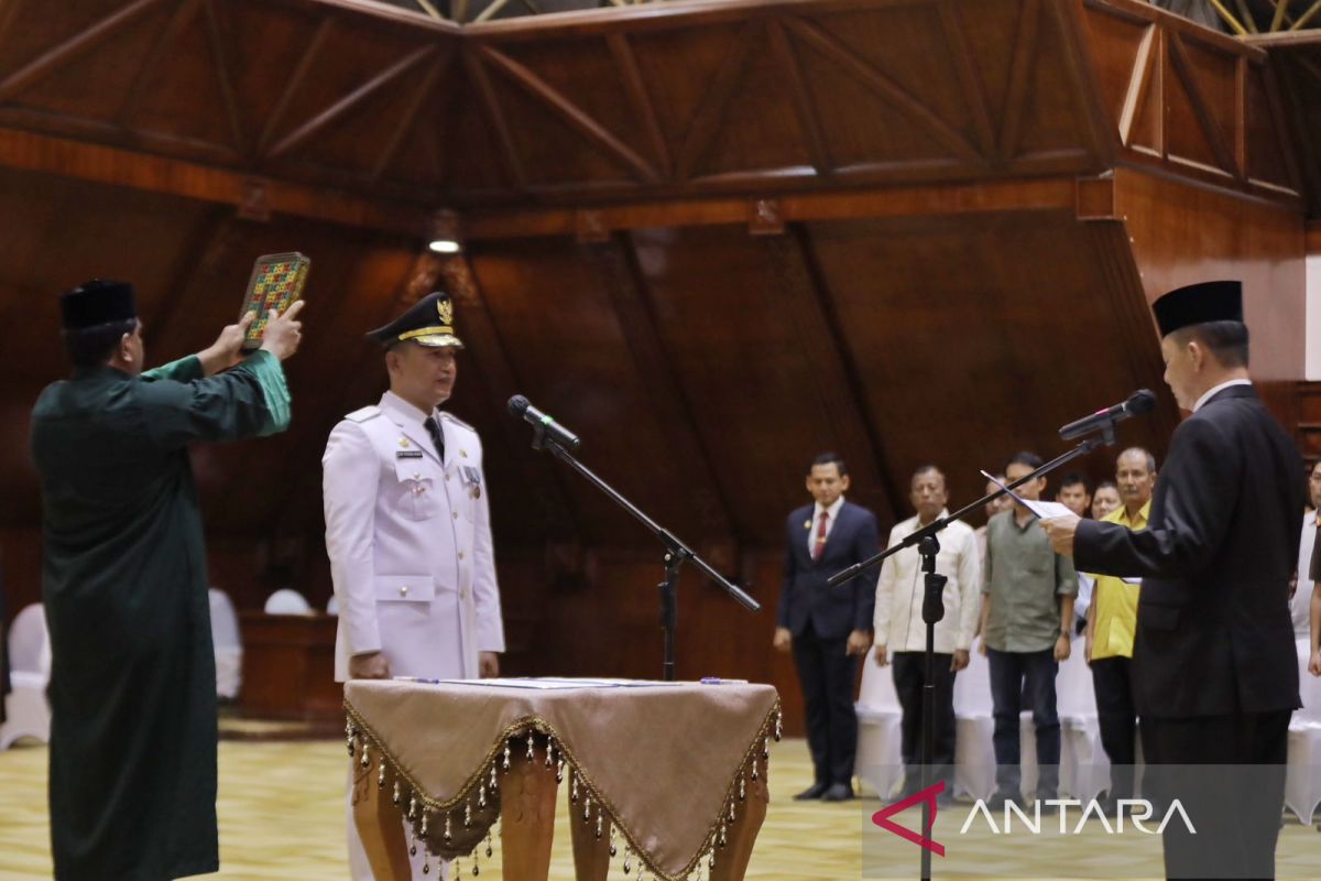 FOTO - Pelantikan Pj Bupati Aceh Selatan