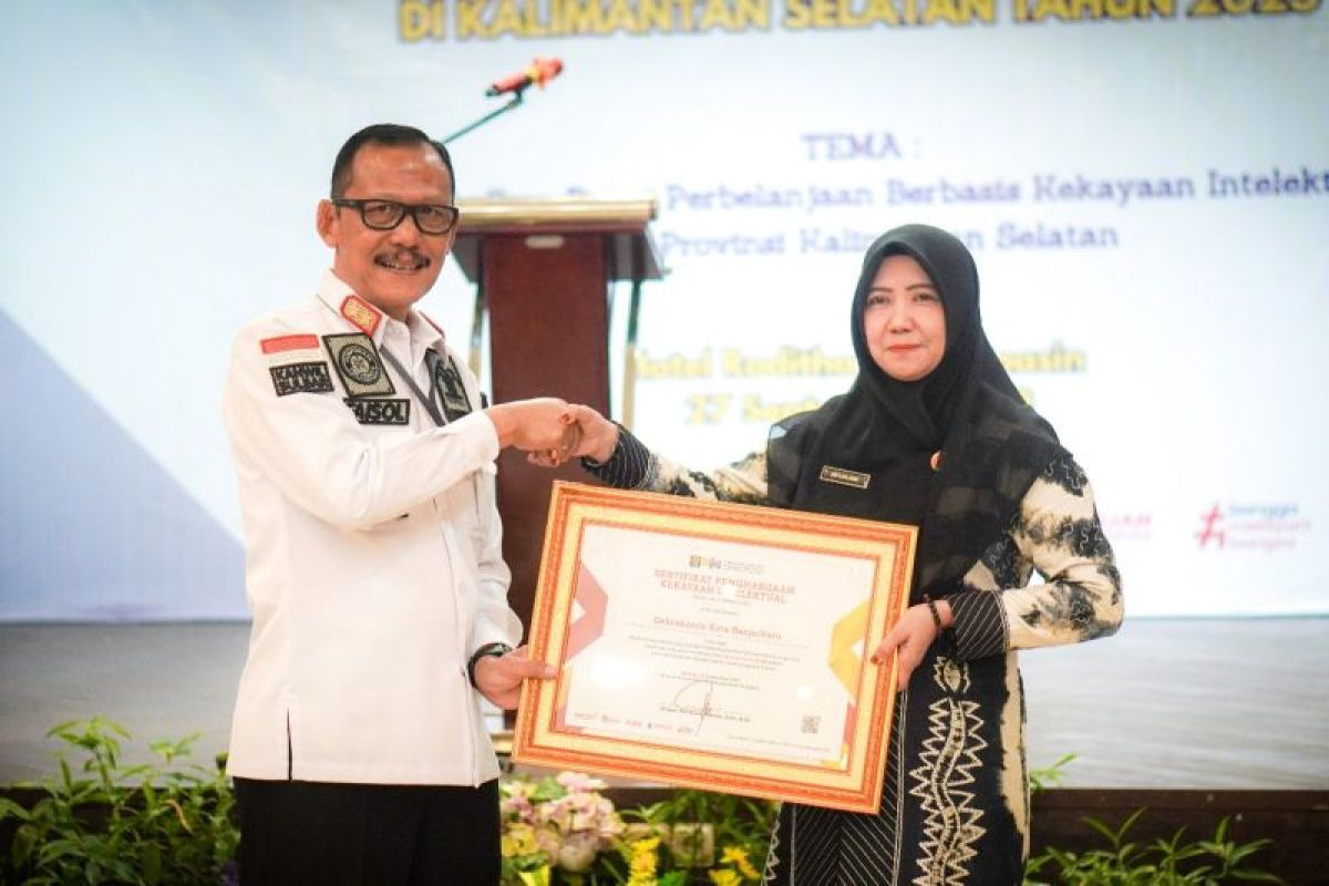 Dekranasda Banjarbaru raih penghargaan dari Kemenkumham RI