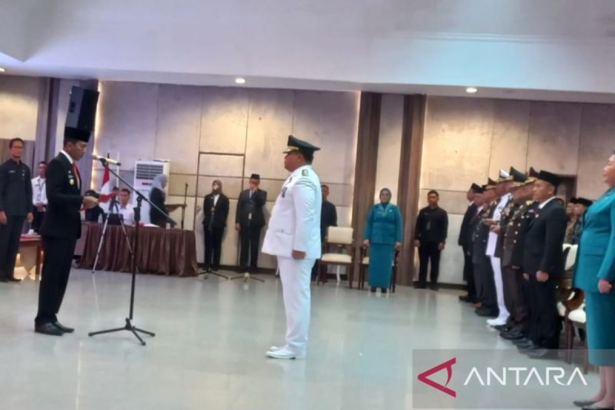 Pj Gubernur Babel lantik Muhammad Haris sebagai Pj Bupati Bangka