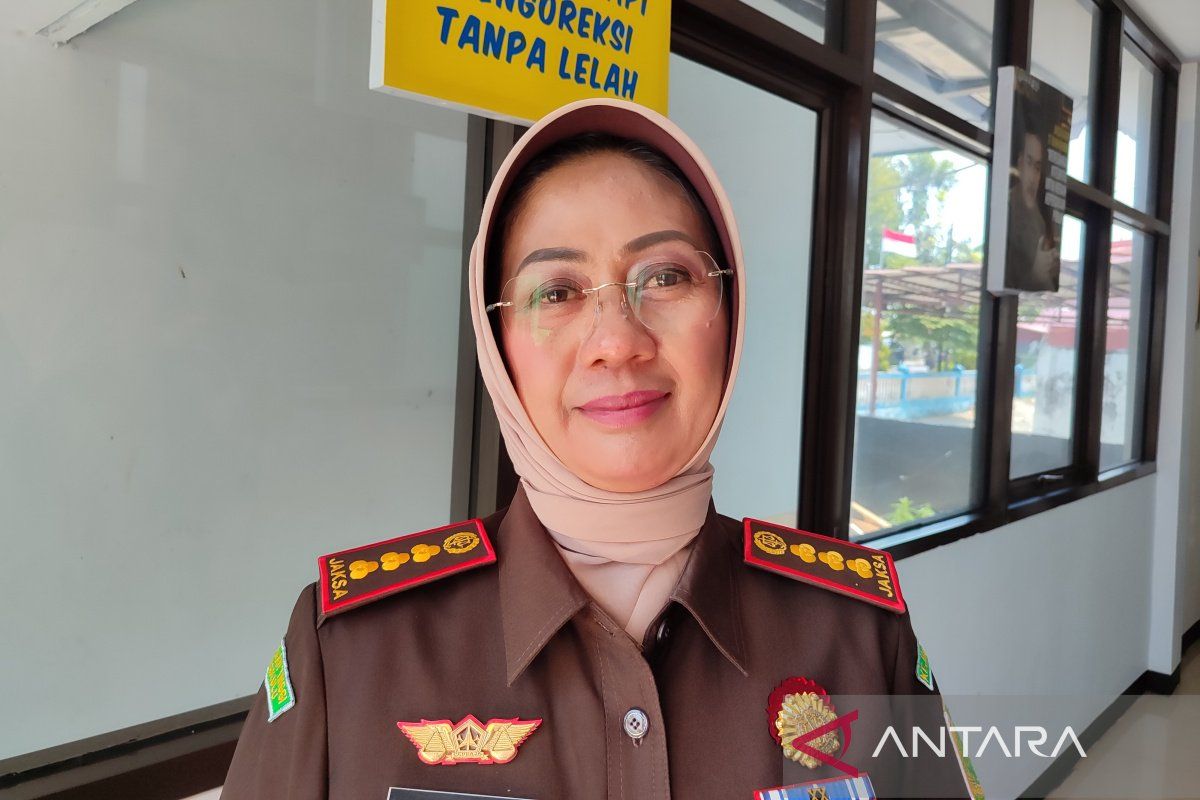 Kejaksaan periksa mantan Sekda Kota Bengkulu terkait korupsi Samisake