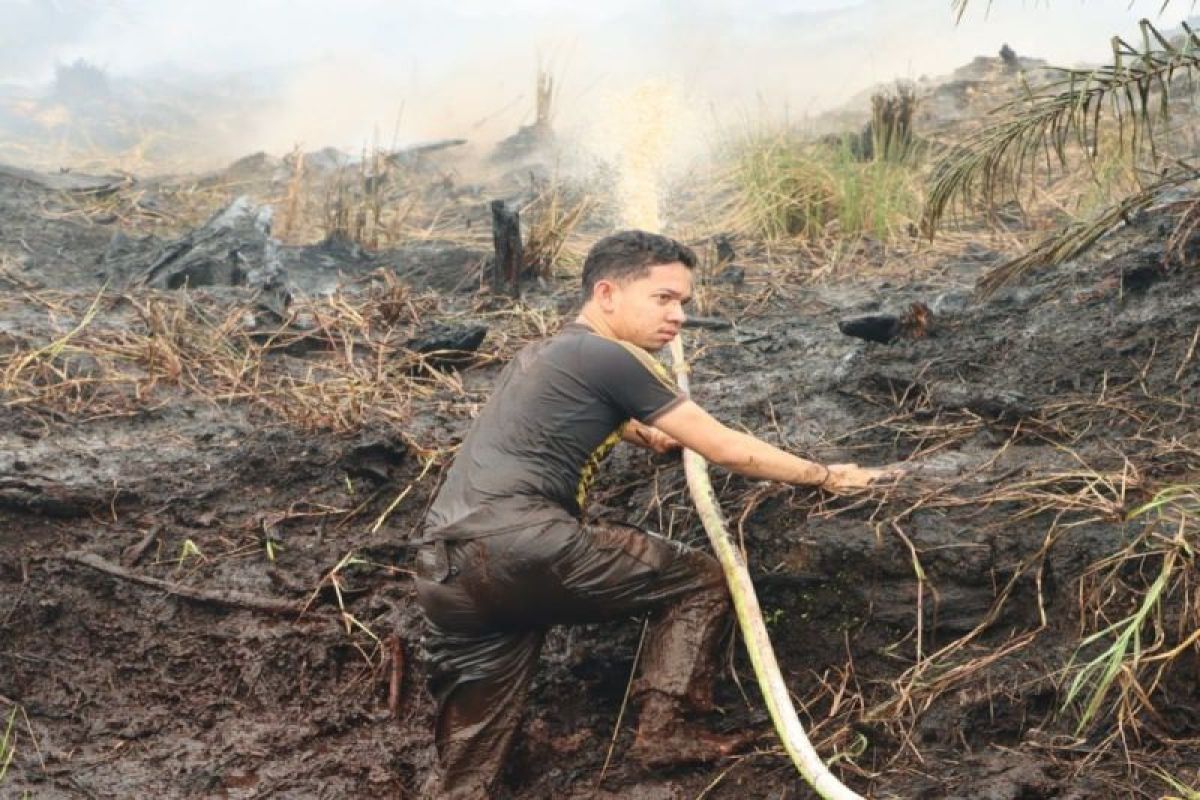 Tim gabungan padamkan karhutla di sejumlah titik di Palangka Raya