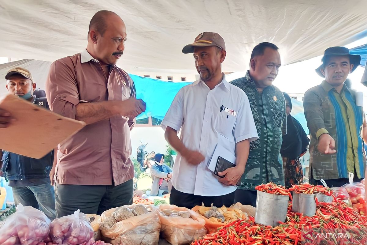 Pemkab Sigi gandeng para pihak laksanakan gerakan pangan murah