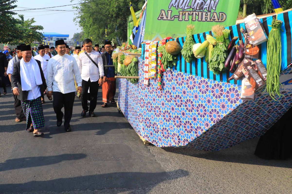 Wali Kota harap Ngarak Perahu Maulid dapat terus dilestarikan