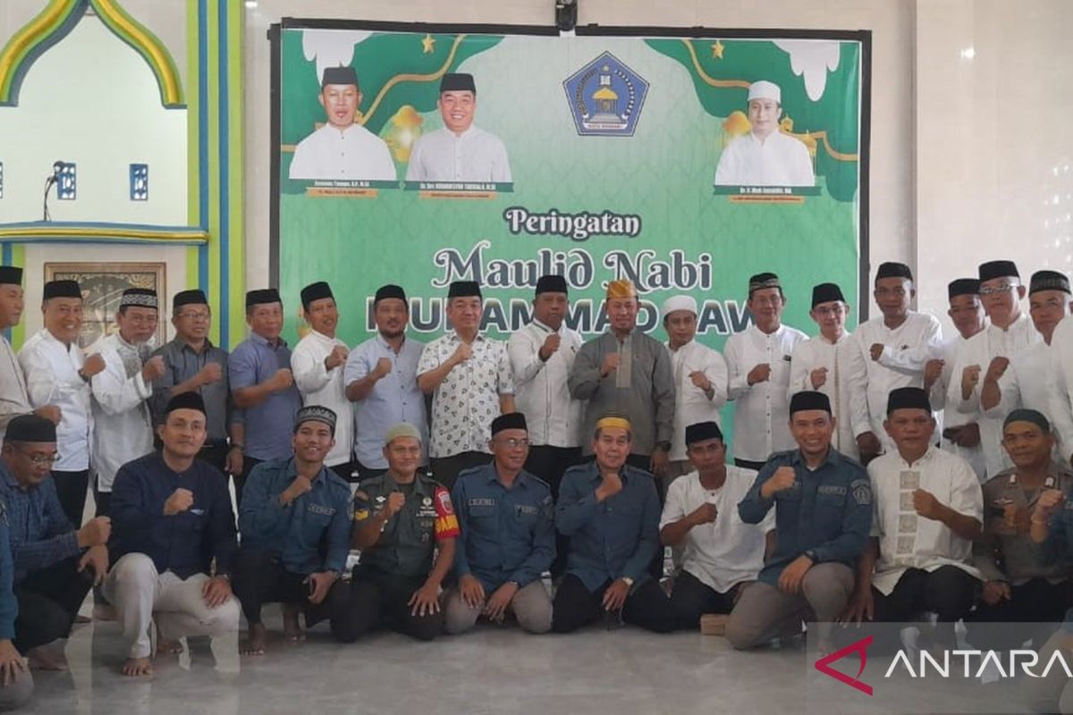 Pj Wali Kota Kendari minta warga meneladani sifat toleran Nabi Muhammad