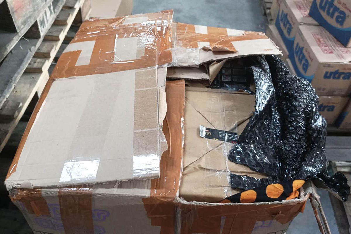Bea Cukai Malang gagalkan pengiriman ratusan ribu batang rokok ilegal