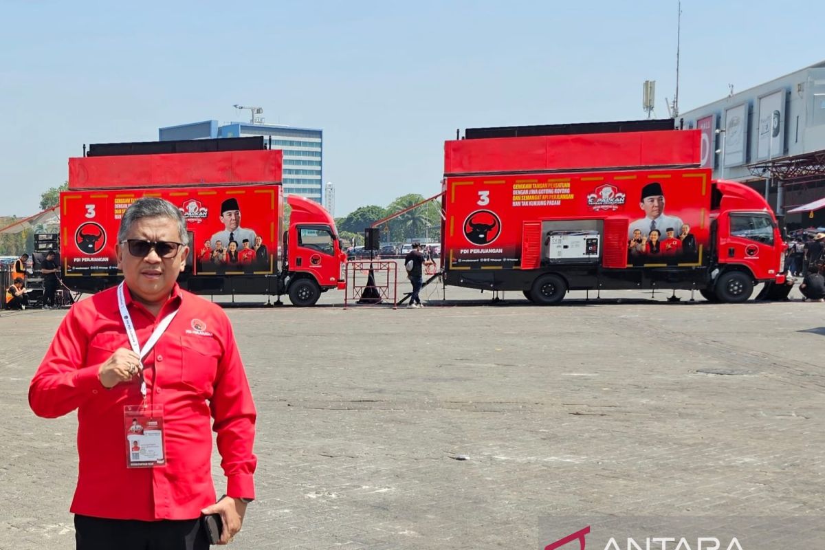 Mobil Bioskop PDI Perjuangan mulai bergerak ke seluruh desa di Indonesia