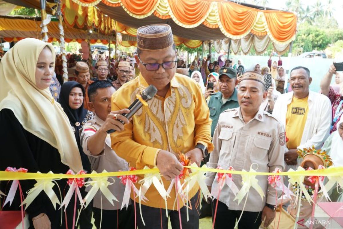 Bupati Gorontalo Utara resmikan 55 TK/PAUD negeri