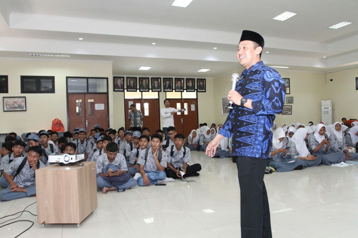 KPU Banten lakukan pendidikan pemilih bagi anak SMK/SMA