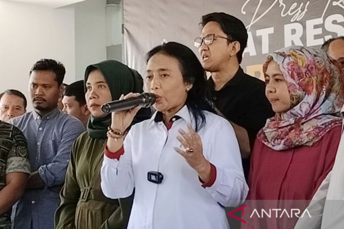 Disaksikan Menteri PPPA, bayi tertukar akhirnya dikembalikan ke orang tua biologis