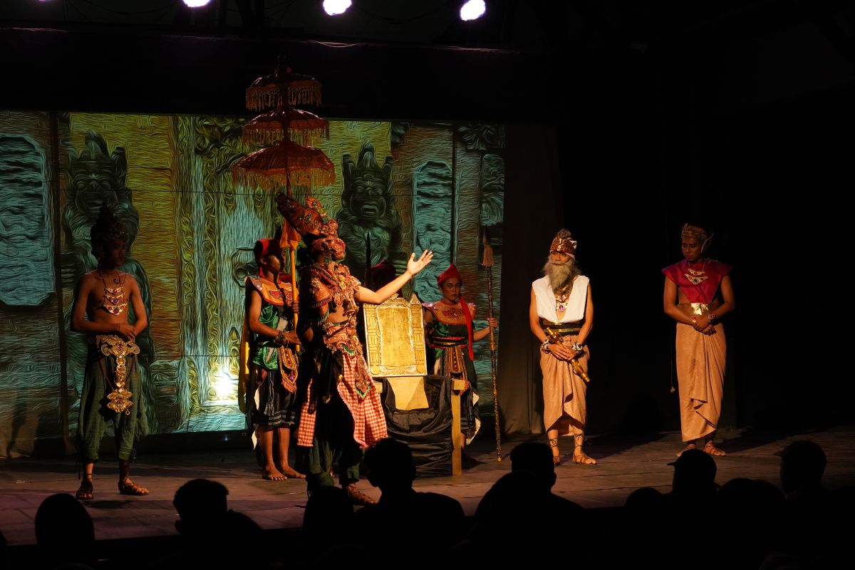 Teater Keliling pentas di berbagai kota demi kenalkan cerita rakyat