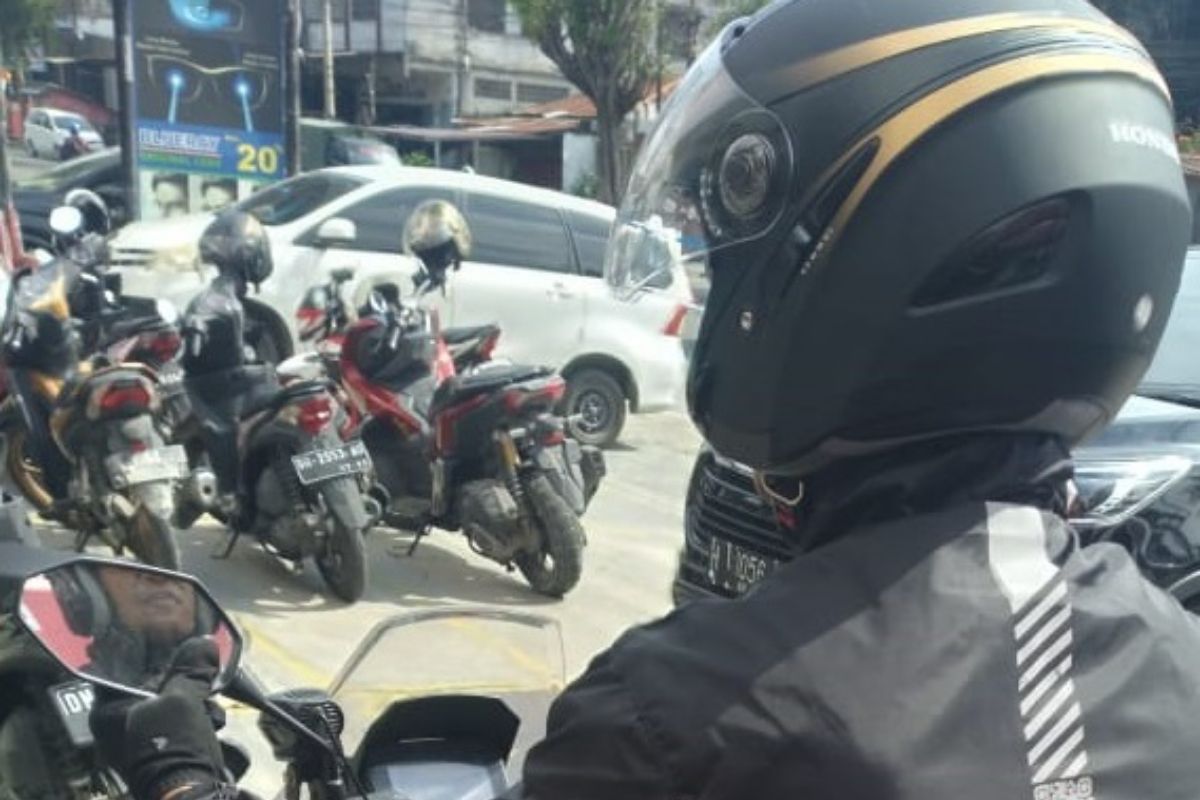 Tips #Cari_Aman Honda safety riding hindari blind spot sepeda motor