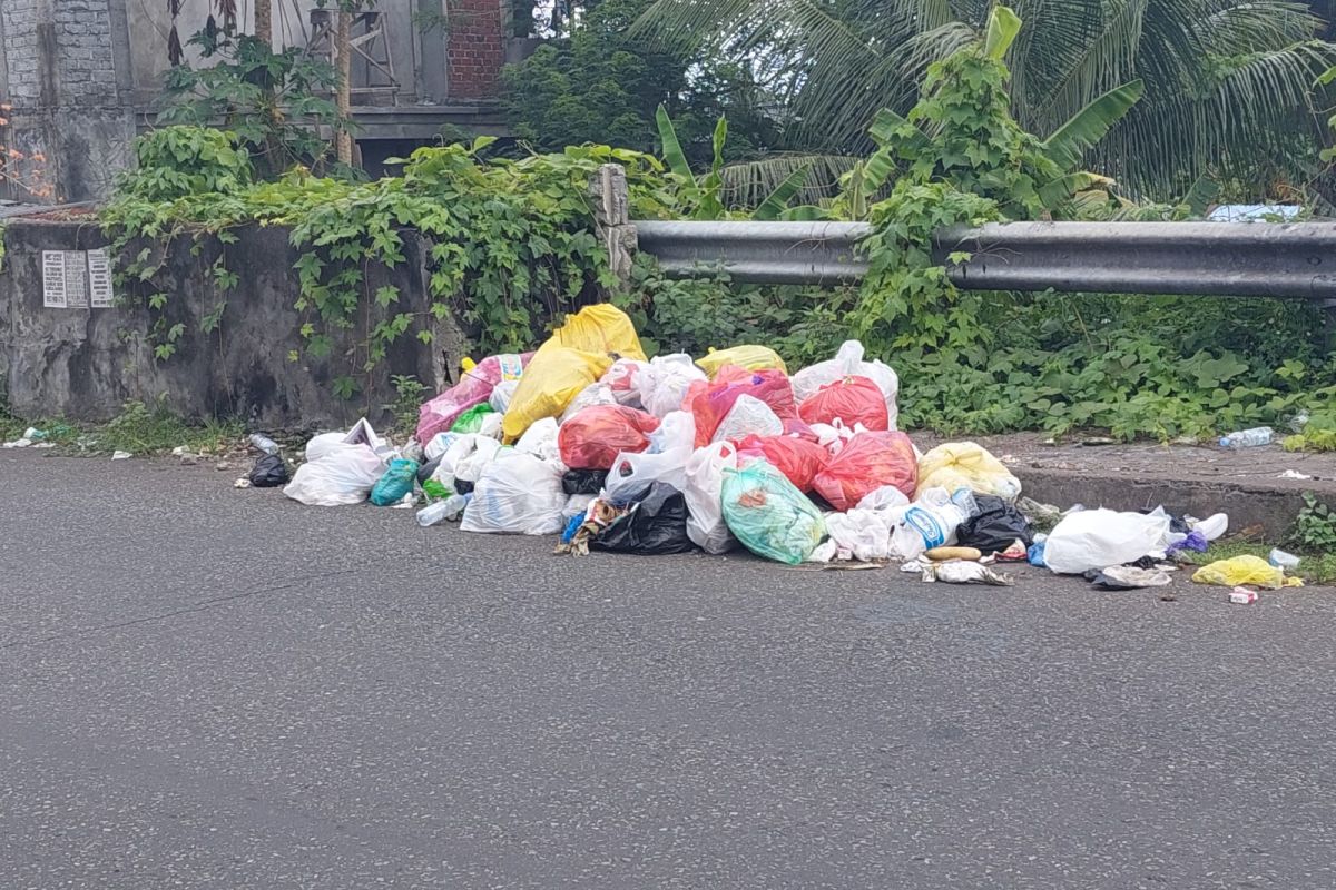 Pemkab Halmahera Tengah dan Ternate fokus tangani sampah kawasan pertambangan