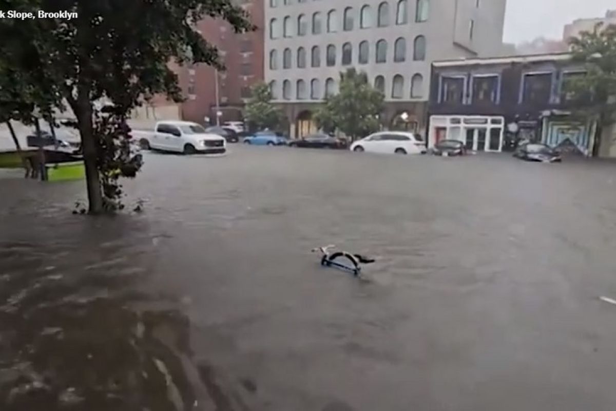 New York City Berstatus Darurat Saat Badai Picu Banjir Dan Kerusakan ...