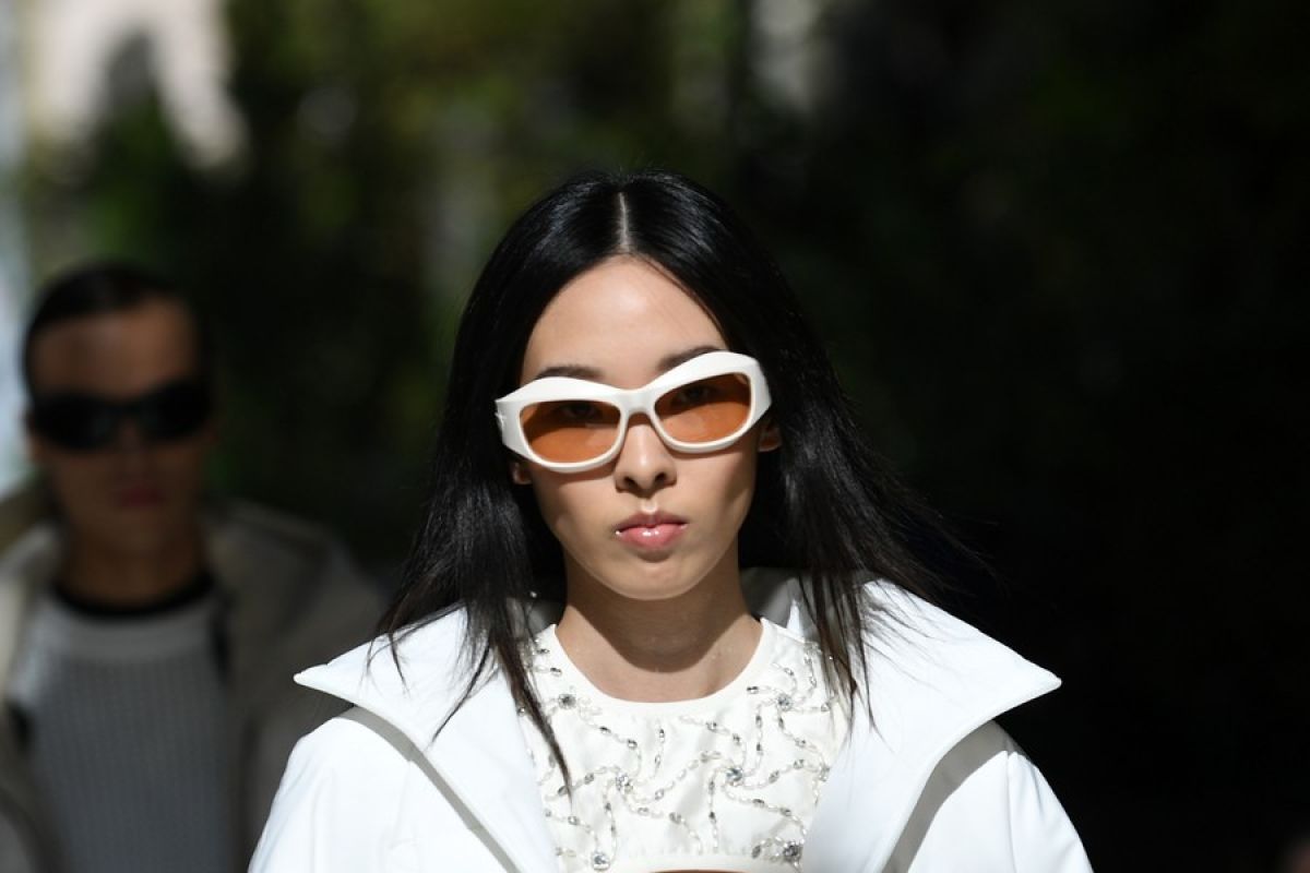 Merek fesyen China beradaptasi dengan pasar global melalui toko ritel