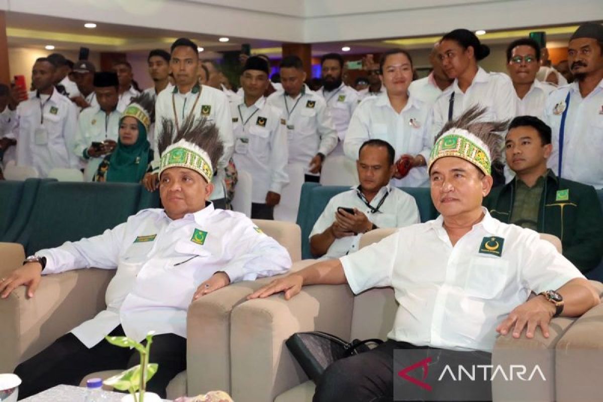 Yusril figur bacawapres layak mendampingi Prabowo