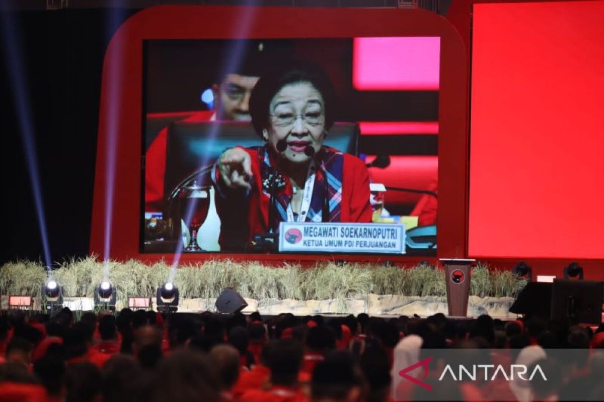 Megawati bahas kedaulatan pangan-Pemilu 2024 dalam Rakernas IV PDIP