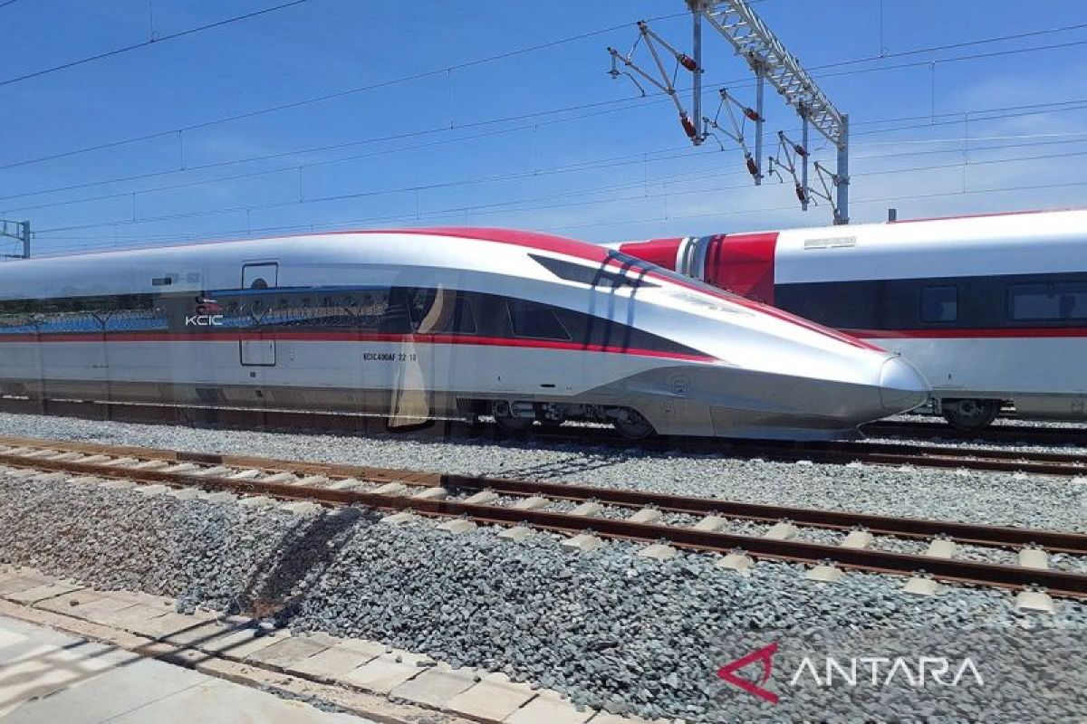 Ministry issues operating permit for Jakarta-Bandung High-Speed Train