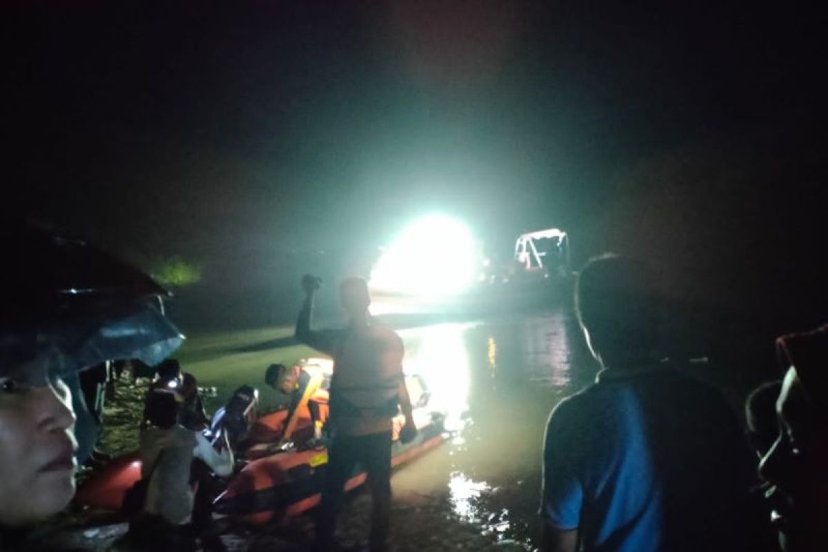Basarnas Mencari Dua Pelajar Tenggelam di Sungai Juwata Tarakan