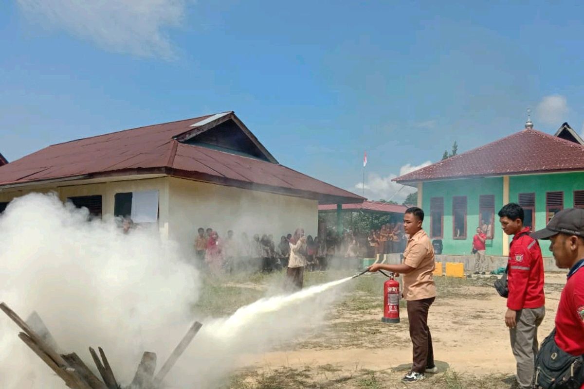 Arara Abadi sosialisasi pencegahan karhutla di SMAN 1 Kerumutan