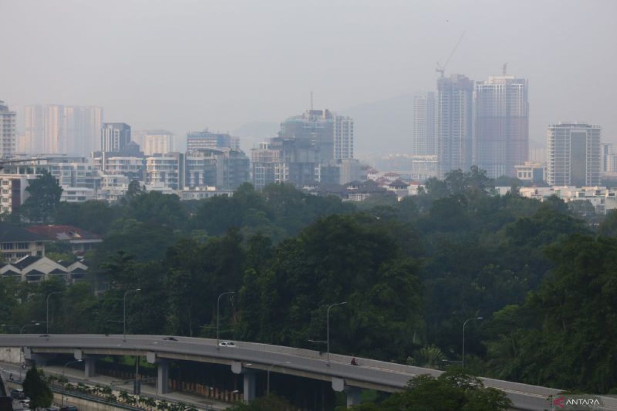Kualitas udara di 19 wilayah di Semenanjung Malaysia pada Minggu tidak sehat
