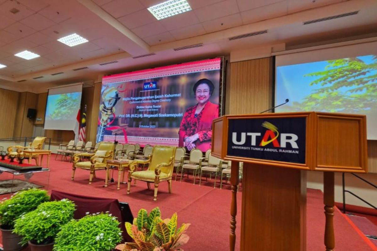 Megawati  terima gelar doktor kehormatan  dari UTAR Selangor