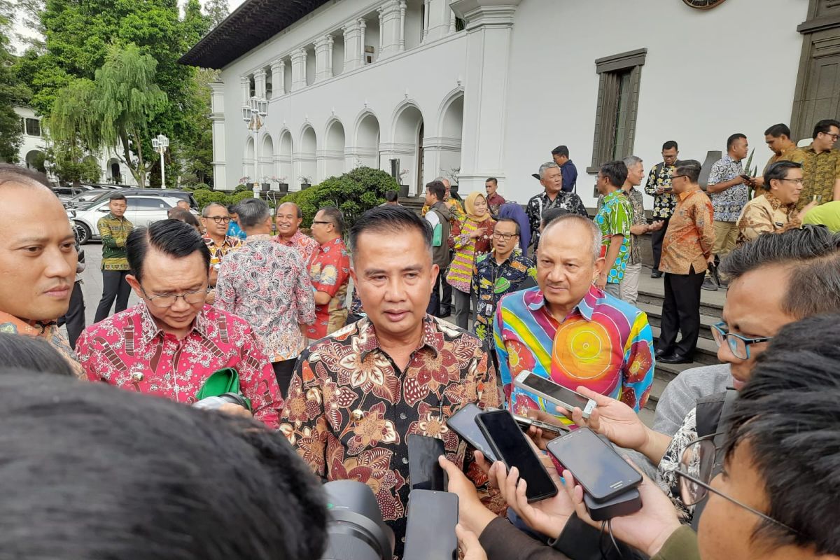 Bey Machmudin usul satu nama jadi Pj Sekda Jawa Barat