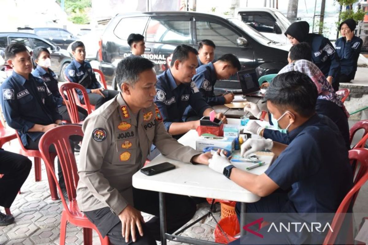 Jelang HUT Humas ke-72 Polri, Bid Humas Polda Babel gelar kegiatan donor darah