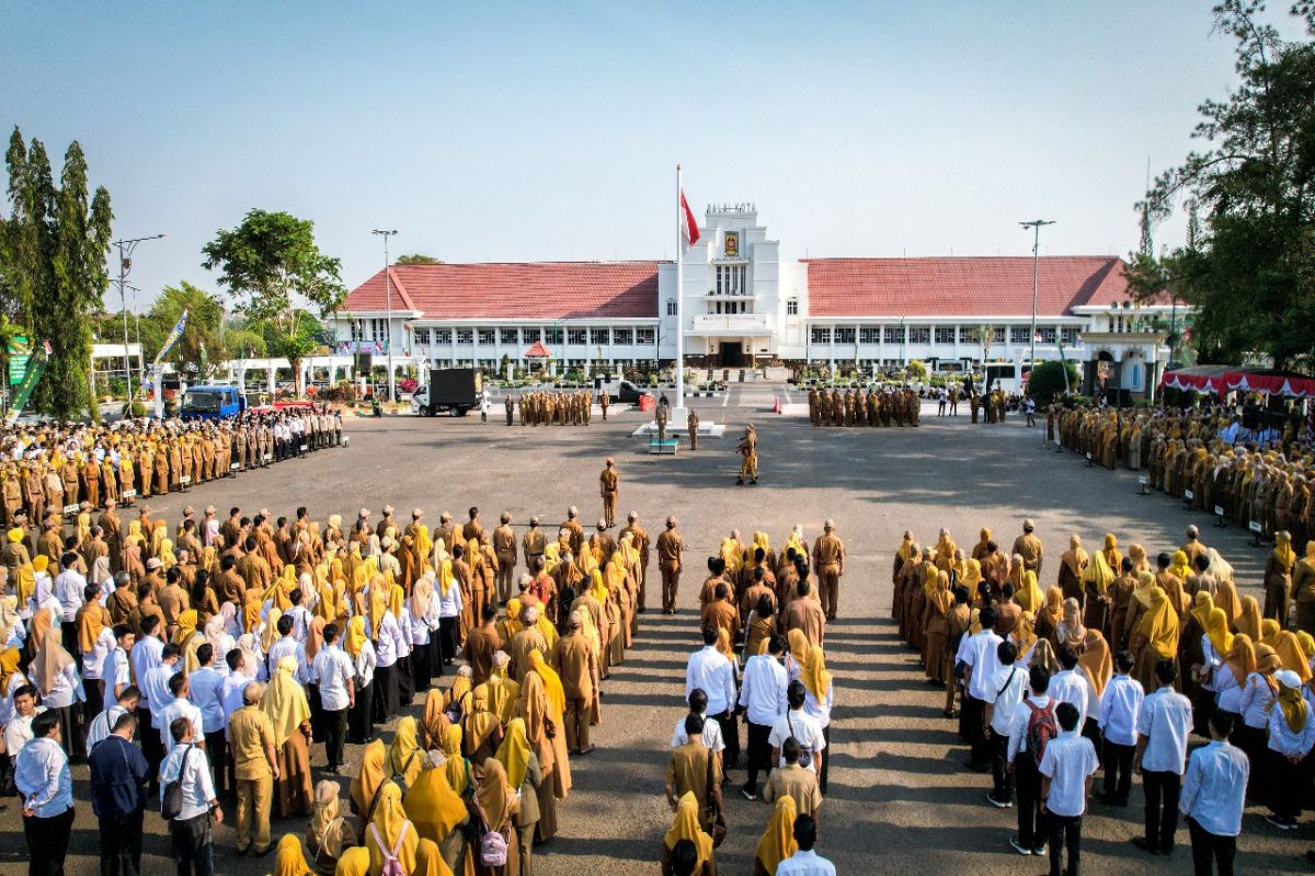 Wali Kota Aditya minta pegawai ikut mengawasi karhutla