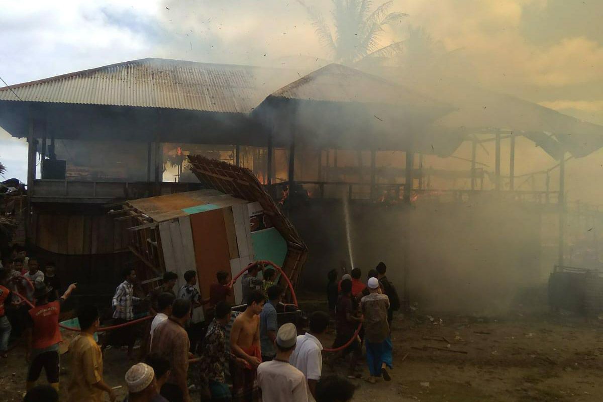 Pesantren di Aceh Selatan terbakar