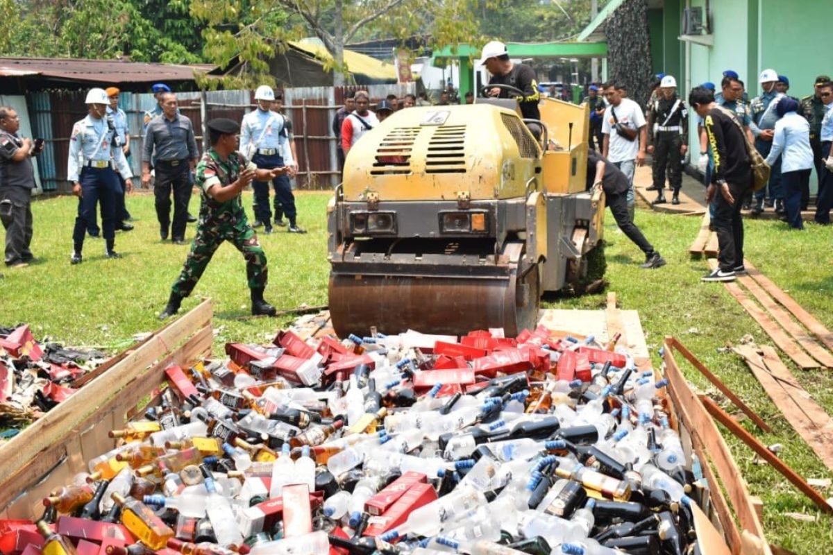 Oditurat Militer musnahkan barang bukti perkara pidana prajurit