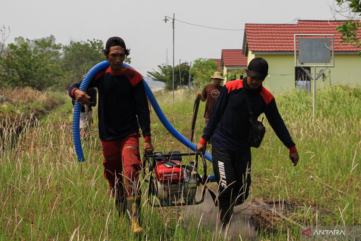 BMKG mengingatkan potensi hujan hingga polusi udara di sejumlah wilayah Indonesia