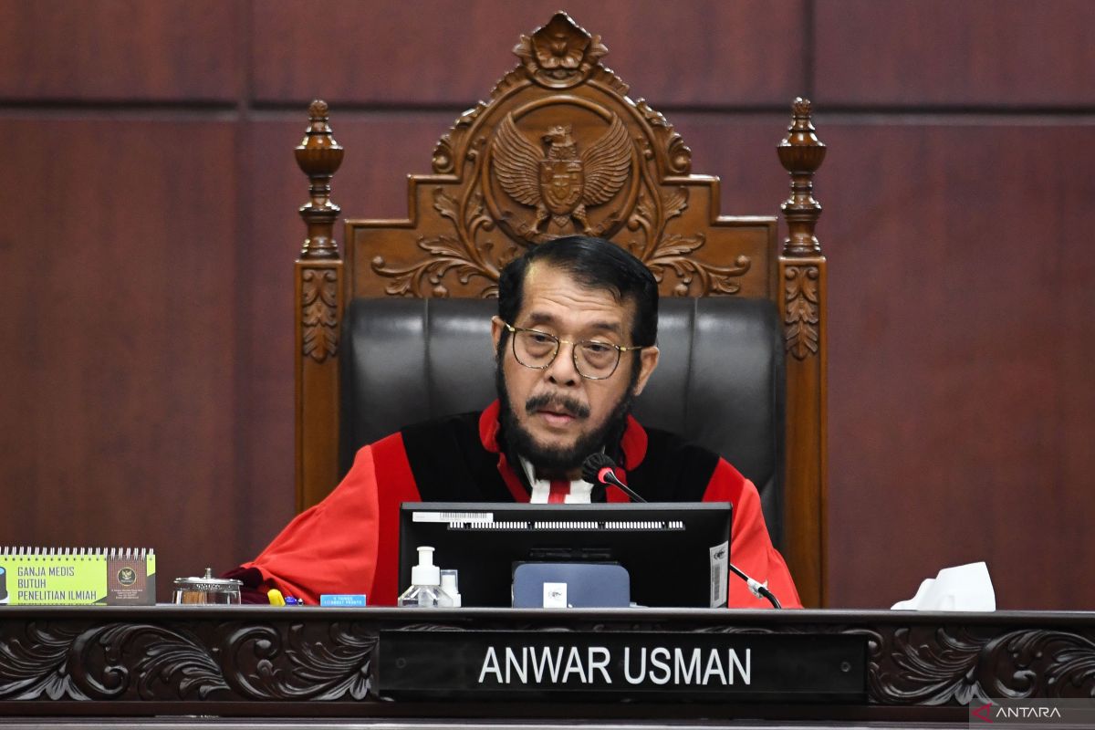 Inilah hakim yang pimpin sidang putusan MK soal batas usia Capres dan Cawapres