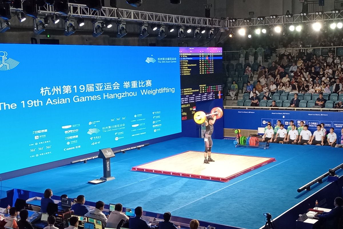 Asian Games - Rachmat Erwin raih emas angkat besi 73 kg putra